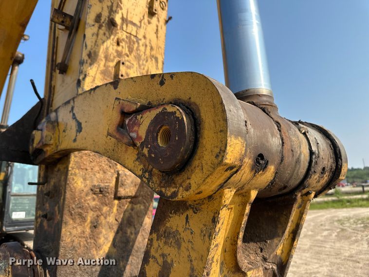 image for item EB2825 2019 Caterpillar 349FL excavator