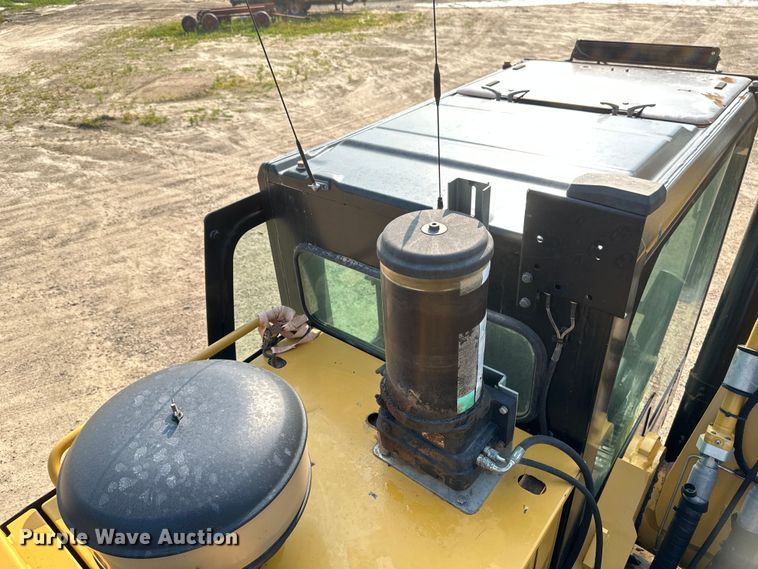 image for item EB2825 2019 Caterpillar 349FL excavator