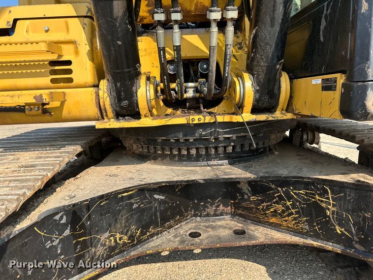 image for item EB2825 2019 Caterpillar 349FL excavator