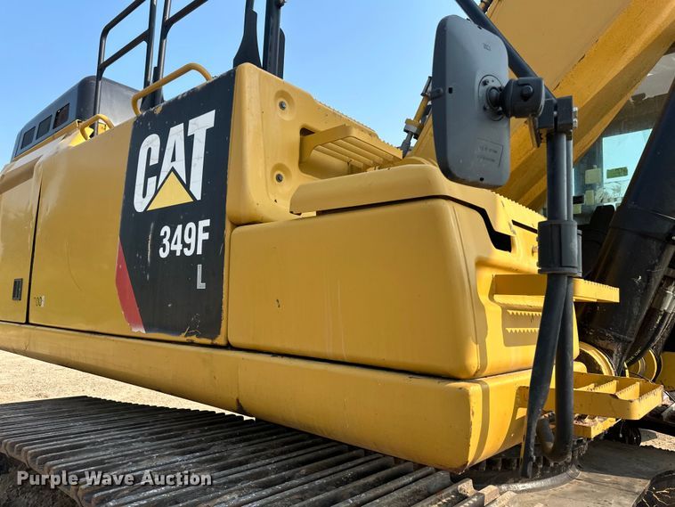 image for item EB2825 2019 Caterpillar 349FL excavator