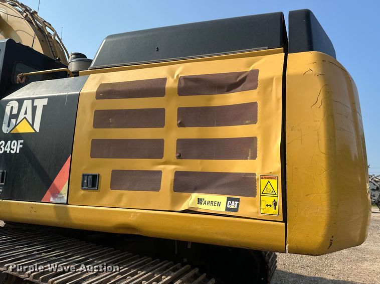 image for item EB2825 2019 Caterpillar 349FL excavator