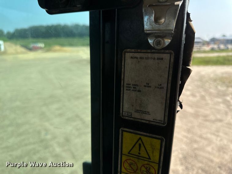 image for item EB2825 2019 Caterpillar 349FL excavator