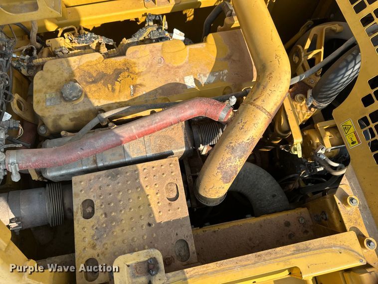 image for item EB2825 2019 Caterpillar 349FL excavator