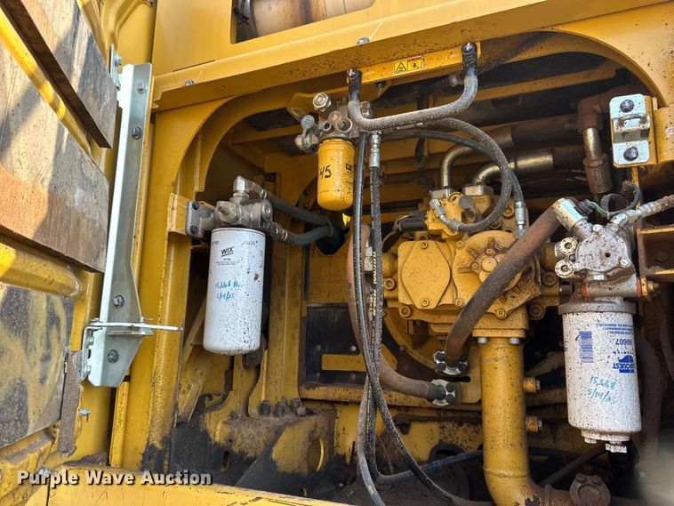 image for item EB2825 2019 Caterpillar 349FL excavator