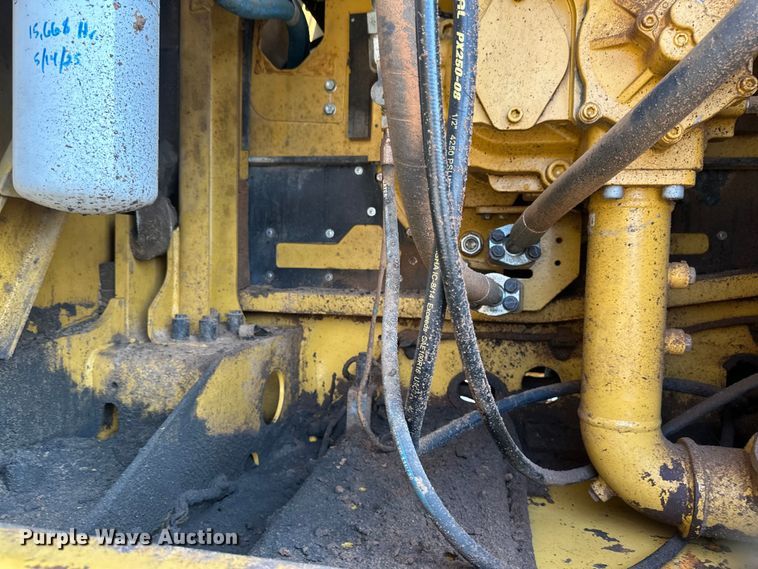 image for item EB2825 2019 Caterpillar 349FL excavator