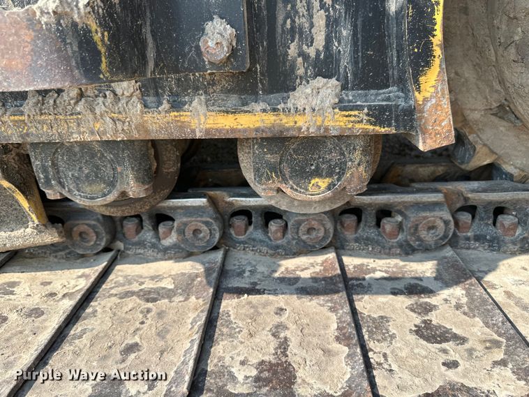 image for item EB2825 2019 Caterpillar 349FL excavator