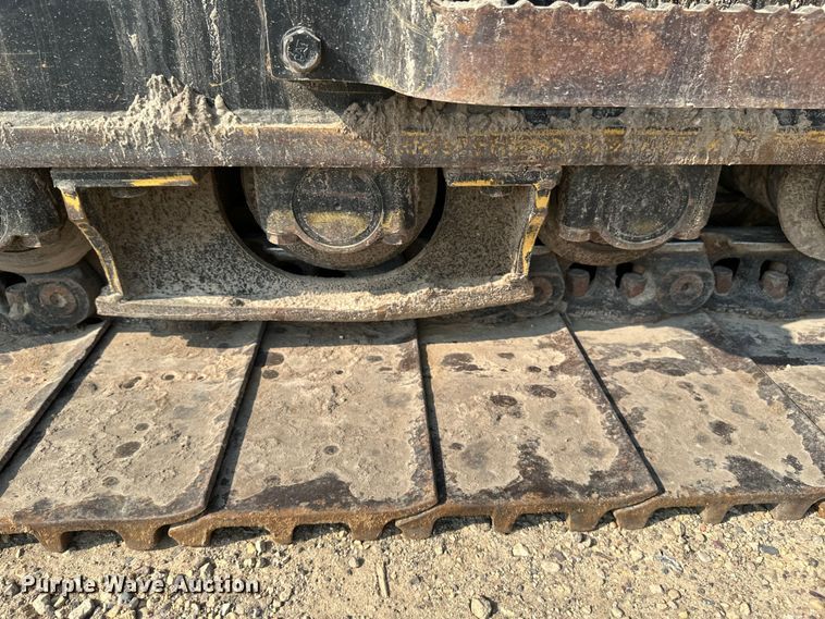 image for item EB2825 2019 Caterpillar 349FL excavator