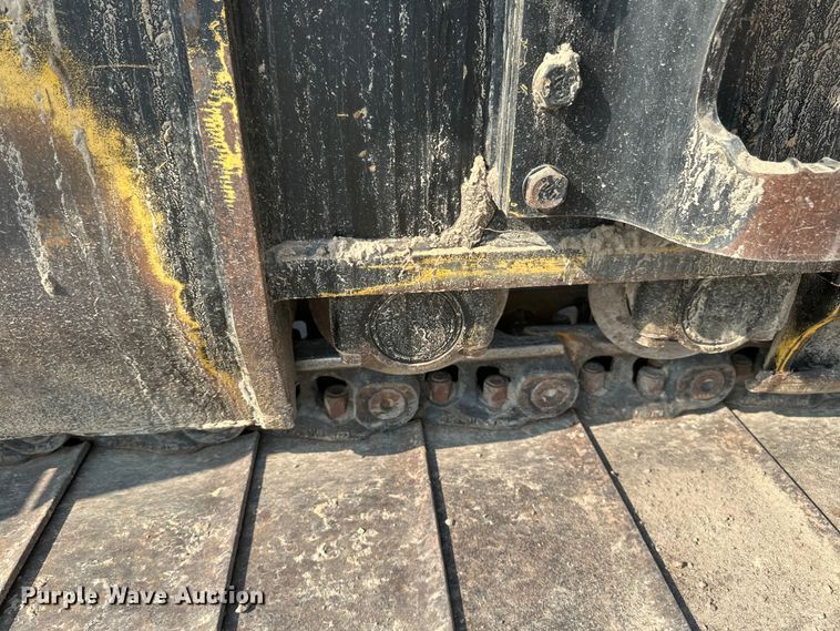 image for item EB2825 2019 Caterpillar 349FL excavator