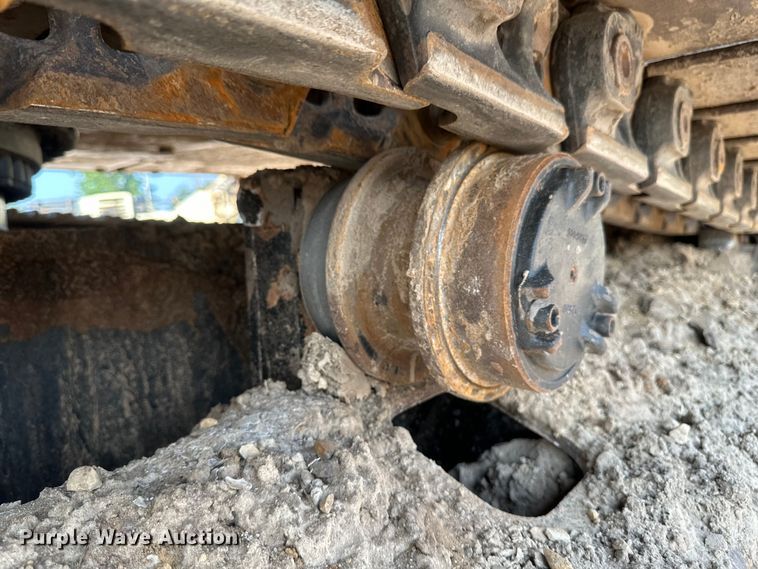 image for item EB2825 2019 Caterpillar 349FL excavator