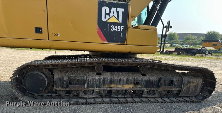 image for item EB2825 2019 Caterpillar 349FL excavator