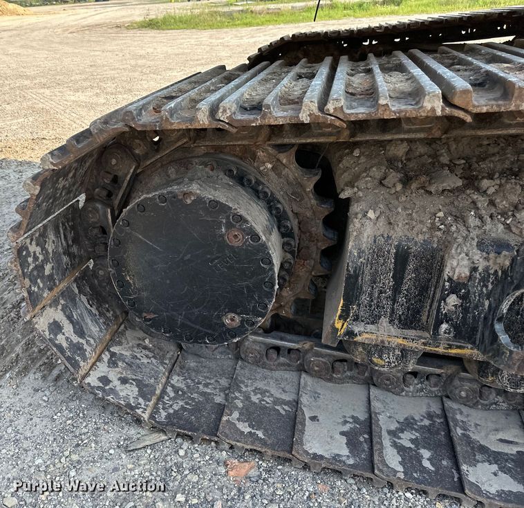 image for item EB2825 2019 Caterpillar 349FL excavator