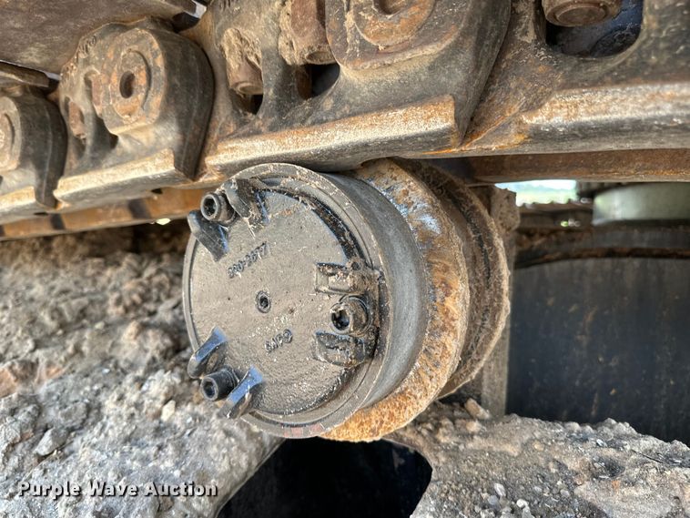 image for item EB2825 2019 Caterpillar 349FL excavator