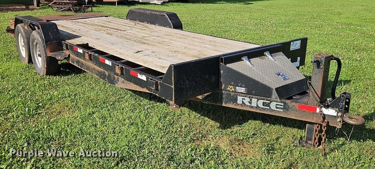 image for item EB8173 2016 Rice equipment trailer