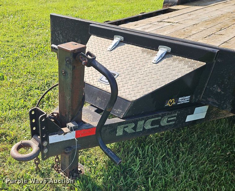 image for item EB8173 2016 Rice equipment trailer