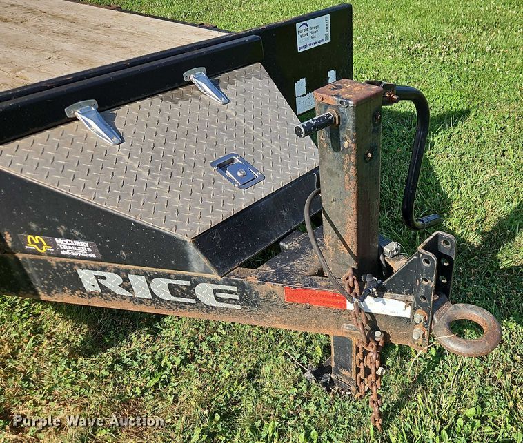 image for item EB8173 2016 Rice equipment trailer
