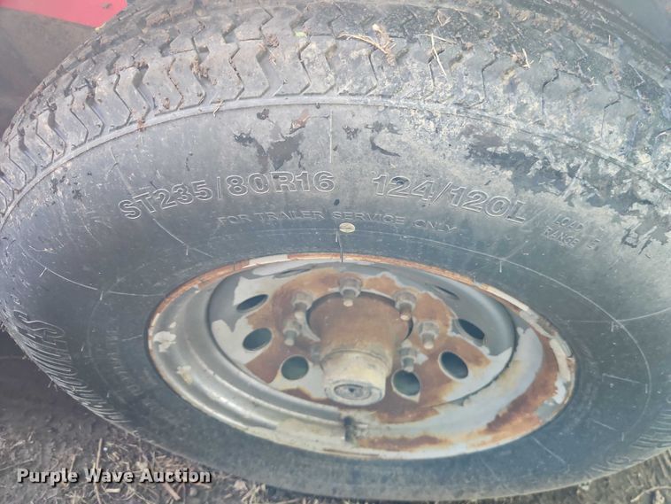 image for item EB8173 2016 Rice equipment trailer