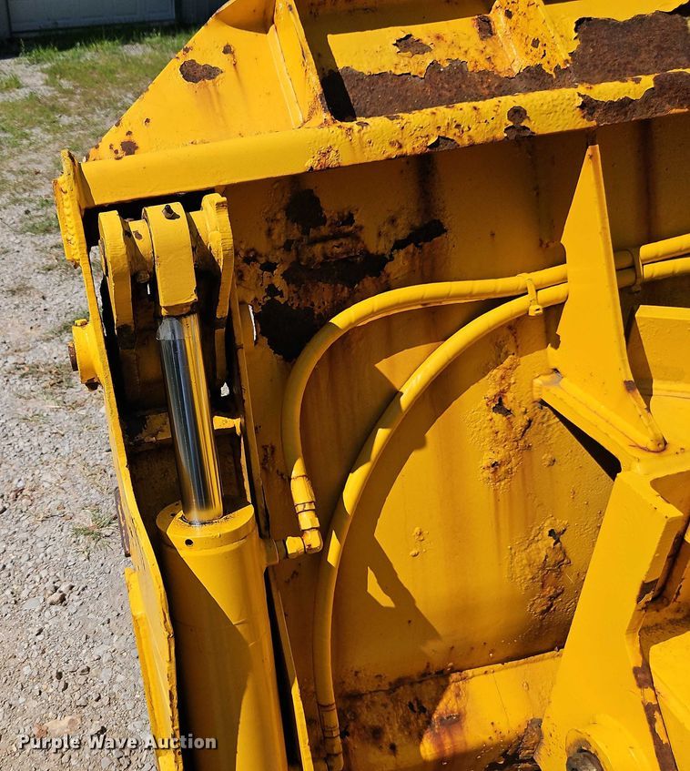 image for item EB8202 1987 Trojan 1900Z wheel loader