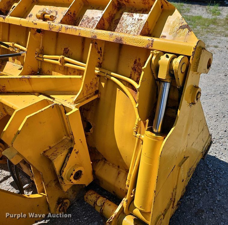 image for item EB8202 1987 Trojan 1900Z wheel loader