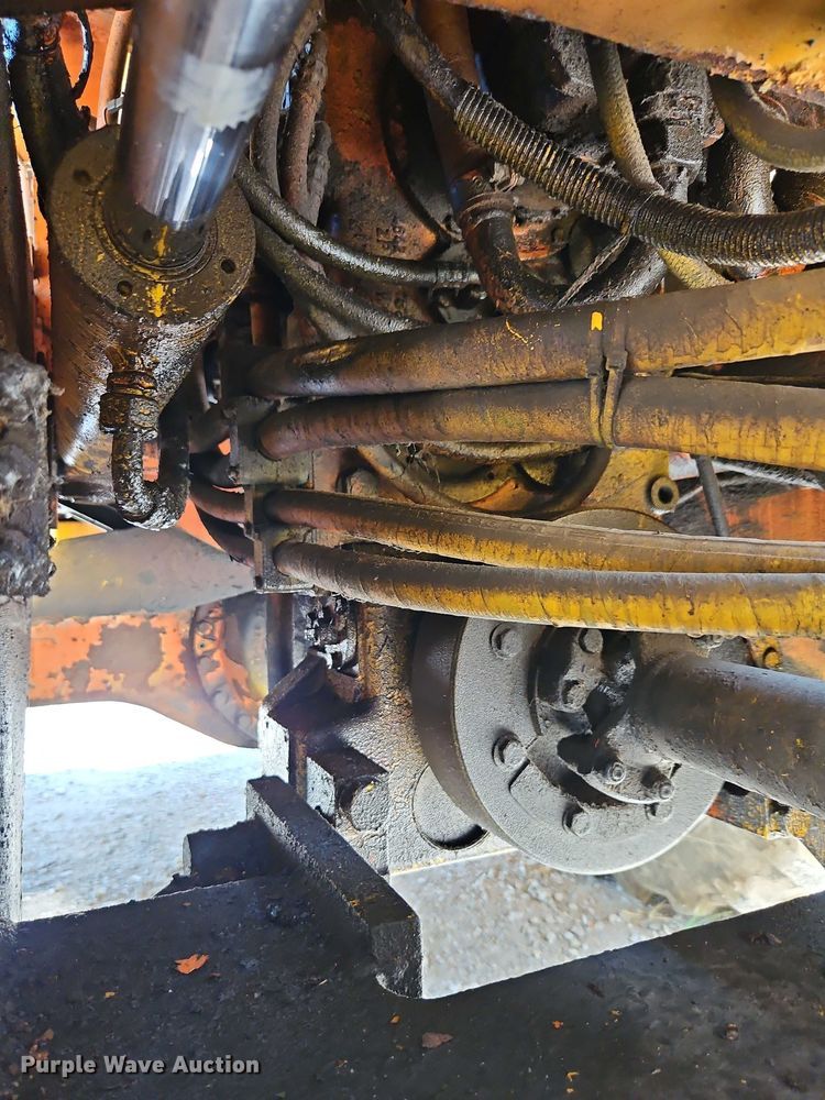 image for item EB8202 1987 Trojan 1900Z wheel loader