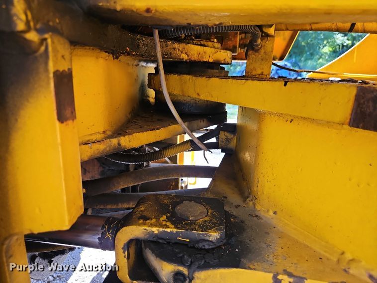 image for item EB8202 1987 Trojan 1900Z wheel loader