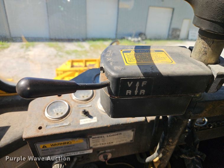 image for item EB8202 1987 Trojan 1900Z wheel loader