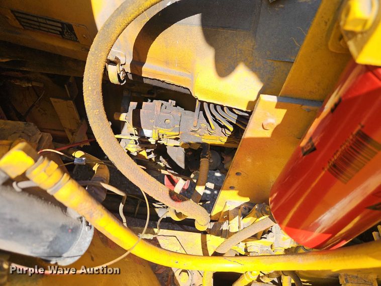 image for item EB8202 1987 Trojan 1900Z wheel loader