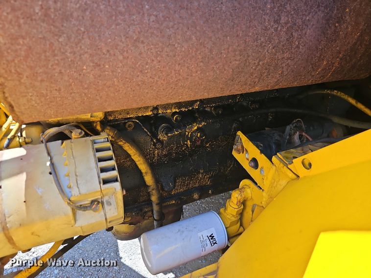 image for item EB8202 1987 Trojan 1900Z wheel loader