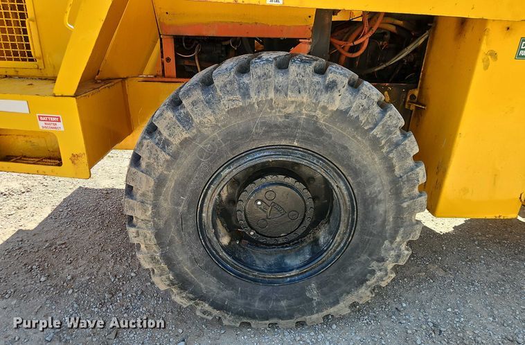 image for item EB8202 1987 Trojan 1900Z wheel loader