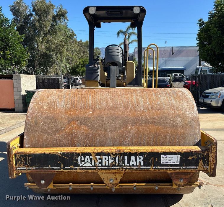 COMPACTADOR 2000 CATERPILLAR CS563D