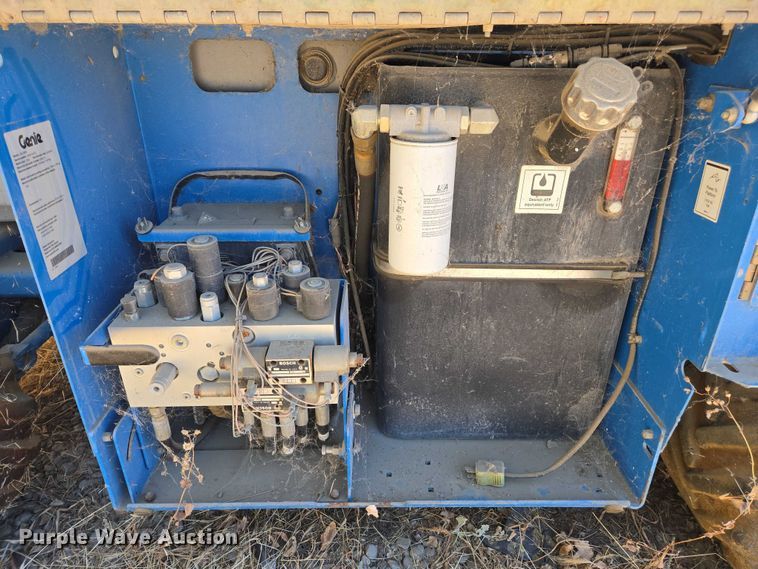 image for item EC1106 2002 Genie GS-2668 scissor lift