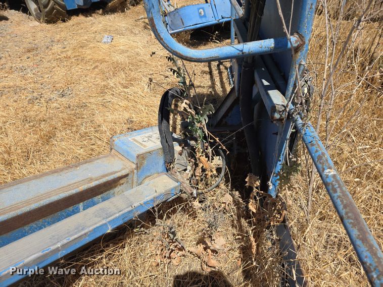 image for item EC1107 Genie S-40 boom lift