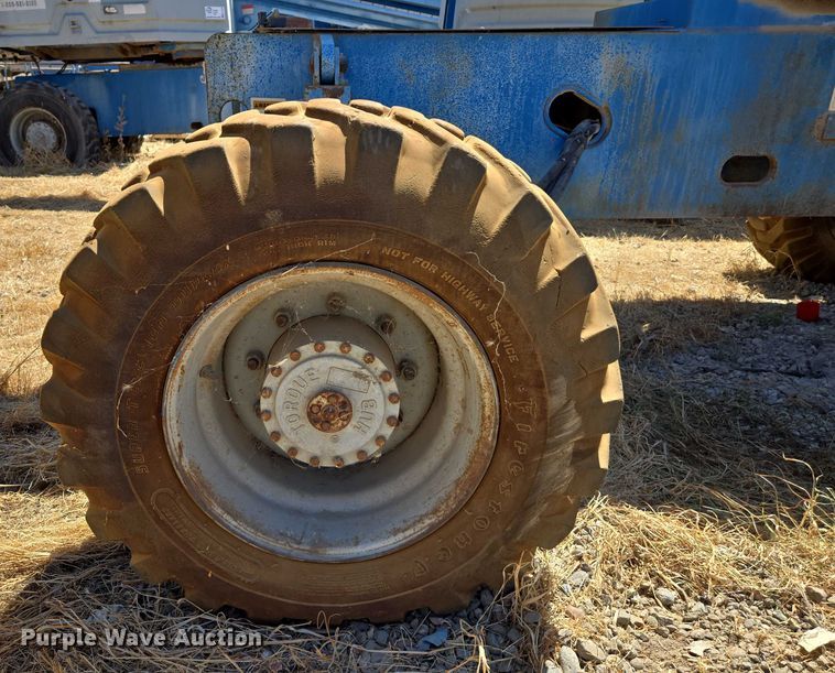 image for item EC1107 Genie S-40 boom lift