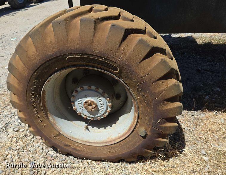 image for item EC1107 Genie S-40 boom lift