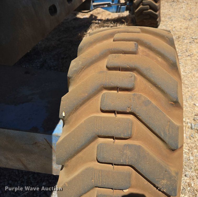 image for item EC1107 Genie S-40 boom lift