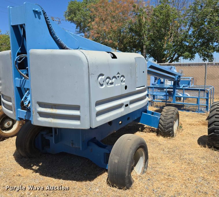 image for item EC1108 Genie S-40 boom lift