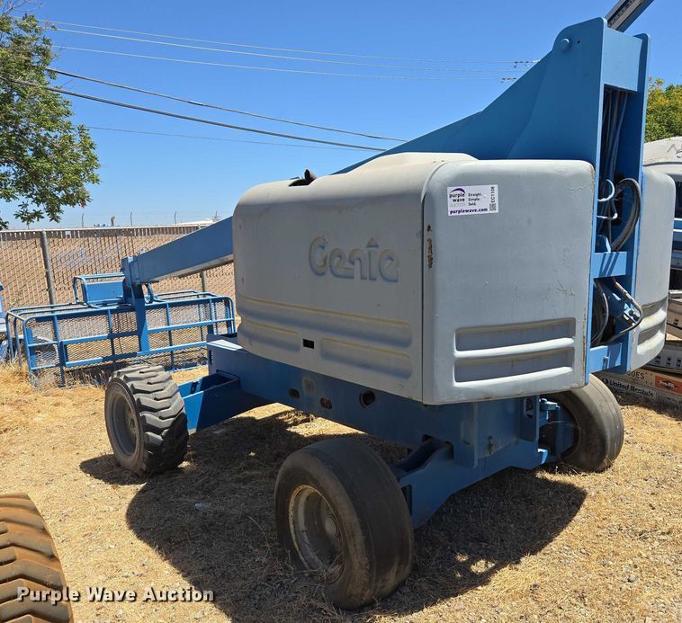 image for item EC1108 Genie S-40 boom lift