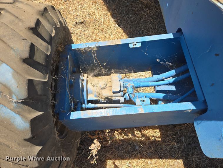 image for item EC1108 Genie S-40 boom lift