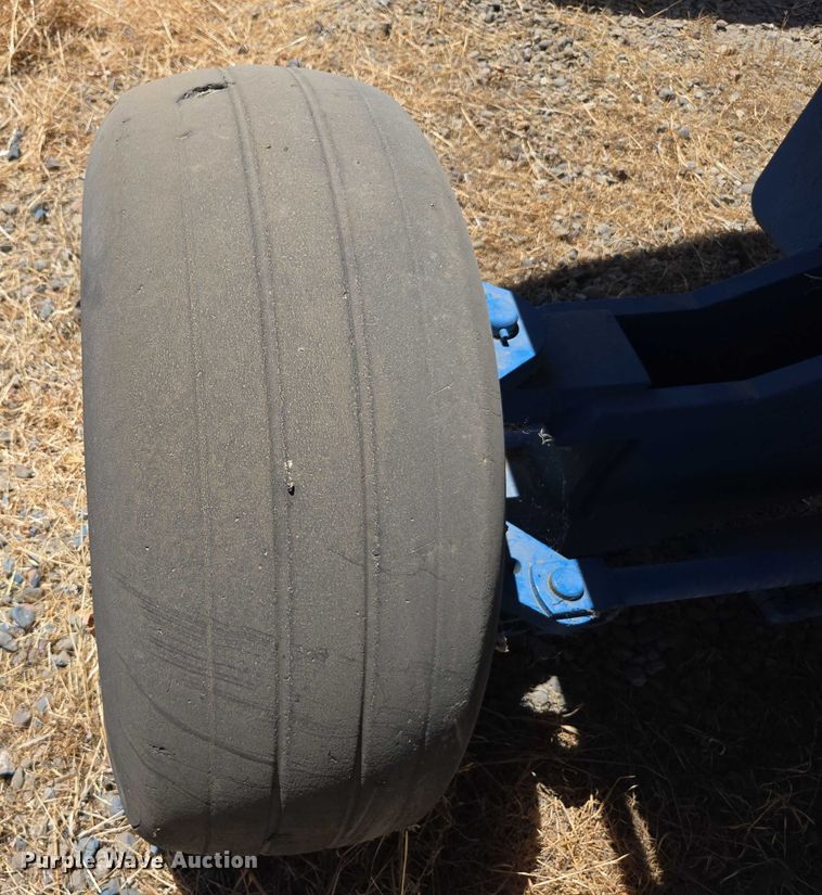 image for item EC1108 Genie S-40 boom lift