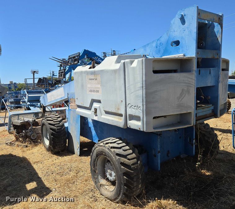 image for item EC1109 1995 Genie S-60 boom lift