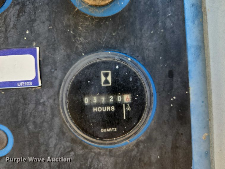 image for item EC1109 1995 Genie S-60 boom lift