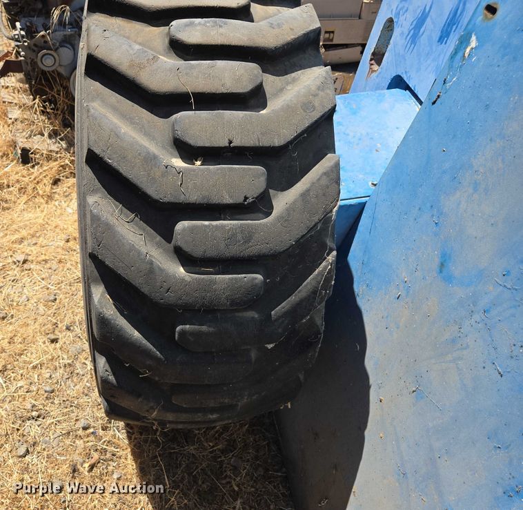 image for item EC1109 1995 Genie S-60 boom lift