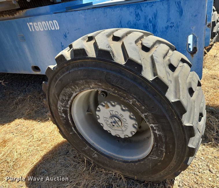 image for item EC1109 1995 Genie S-60 boom lift