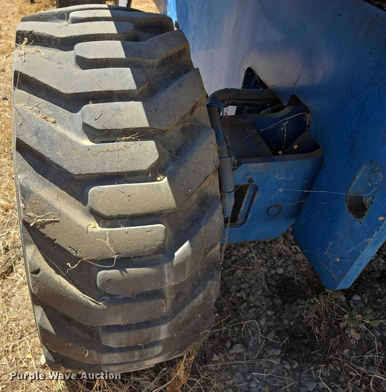 image for item EC1109 1995 Genie S-60 boom lift