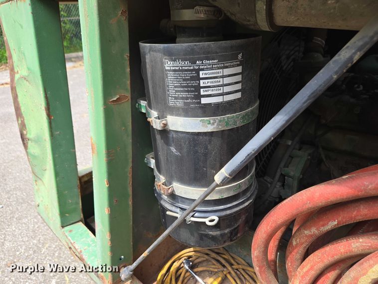 image for item EC4344 Sullair 185 DPC 2 JD air compressor