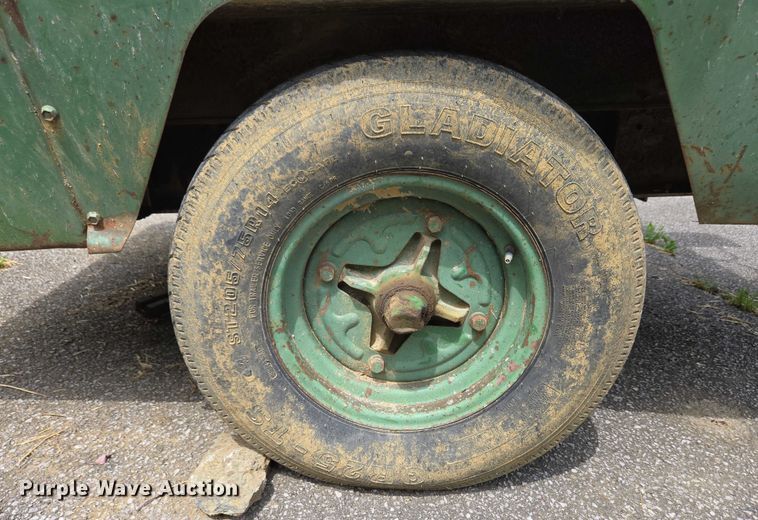 image for item EC4344 Sullair 185 DPC 2 JD air compressor