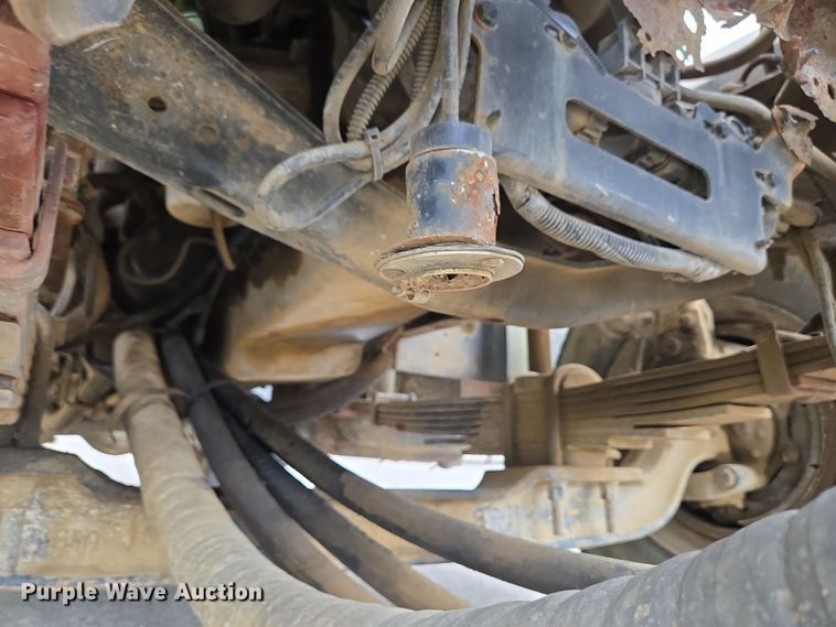 image for item EC4345 2000 GMC C7500 dump truck