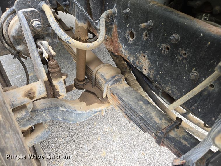 image for item EC4345 2000 GMC C7500 dump truck