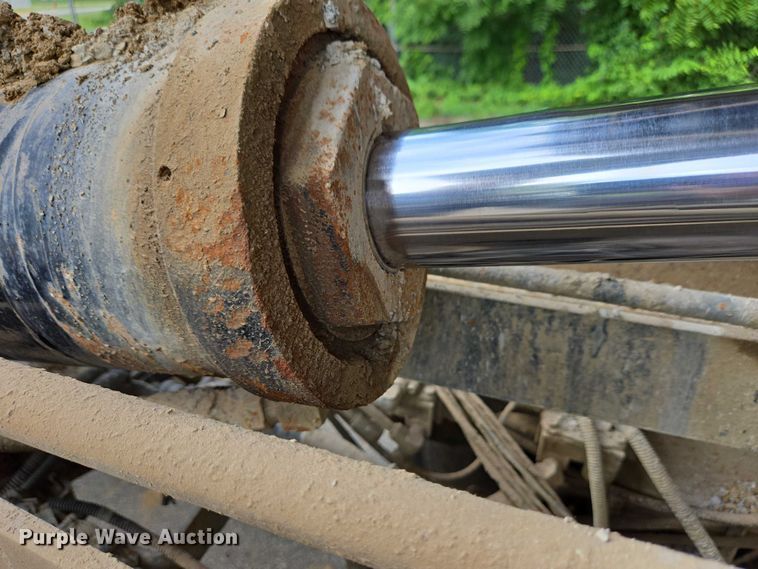 image for item EC4345 2000 GMC C7500 dump truck