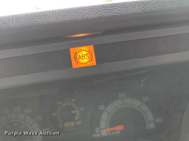 image for item EC4345 2000 GMC C7500 dump truck