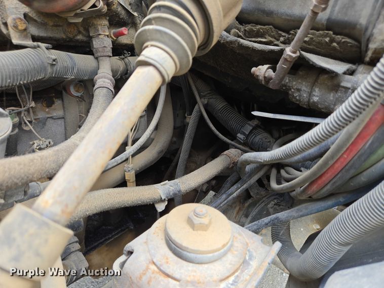 image for item EC4345 2000 GMC C7500 dump truck